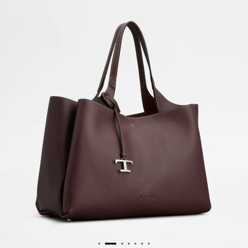 Tod's Medium Apa Leather Tote Burgundy - Picture 2 of 14